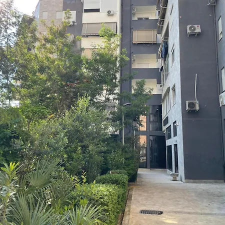 Jojo דירה טיראנה